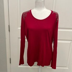 Two by Vince Camuto Christmas red embellished long sleeved shirt